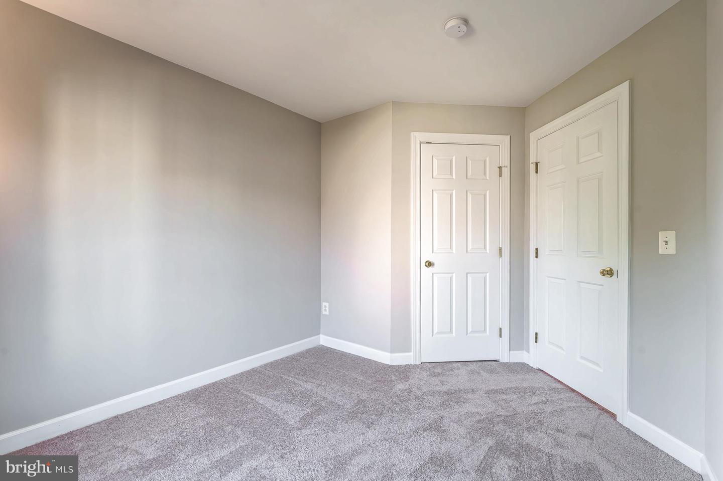 904 Harrison Cir