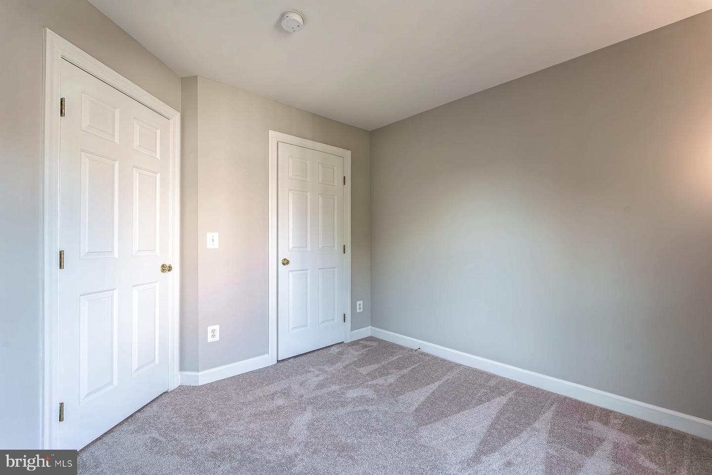 904 Harrison Cir