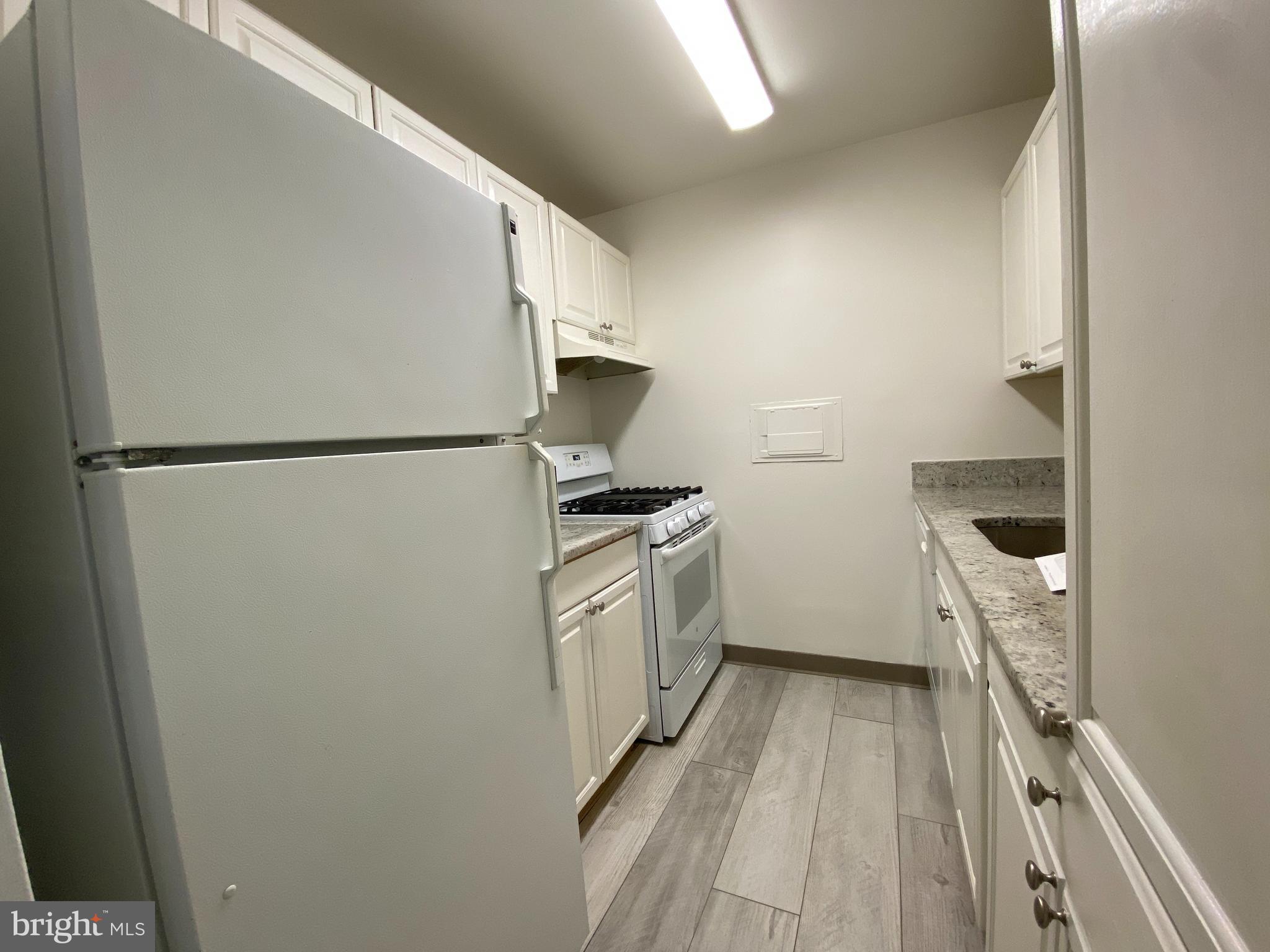 301 BEAUREGARD ST N #122