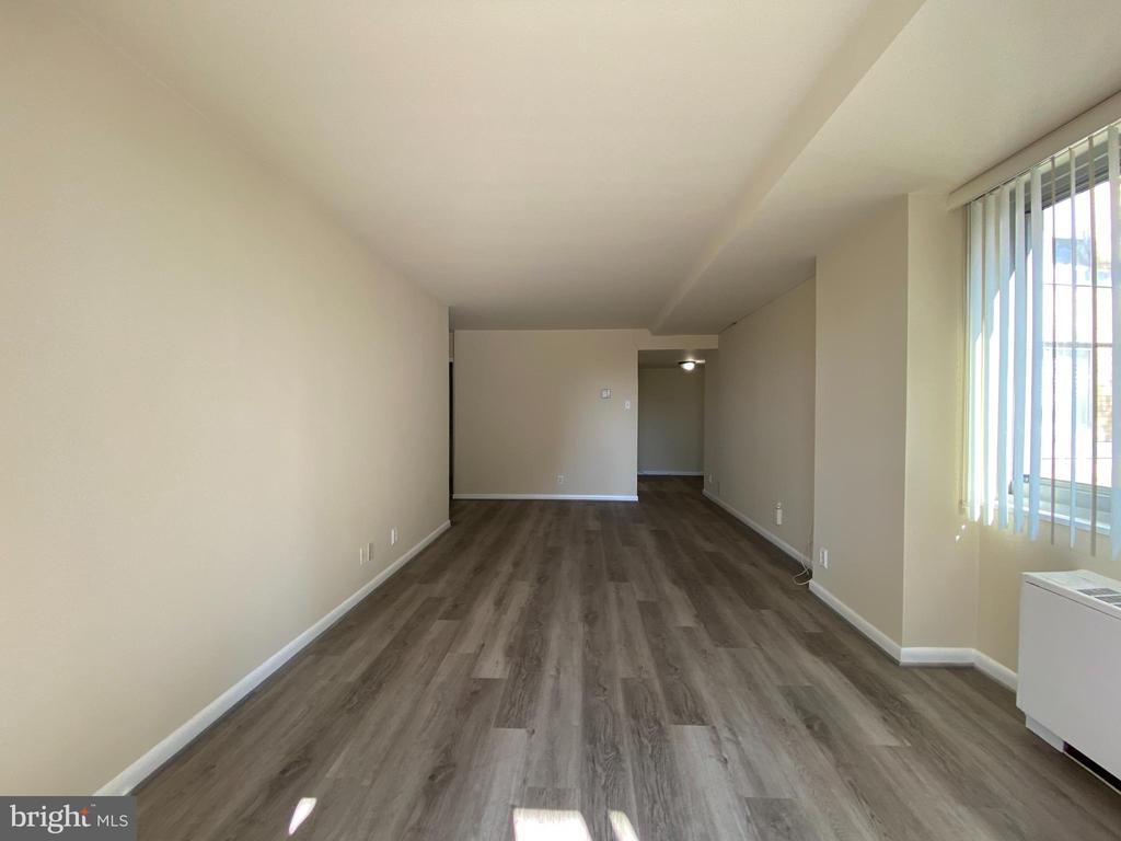 301 BEAUREGARD ST N #122