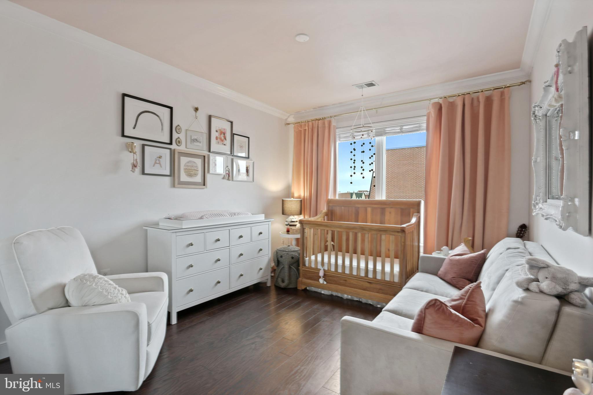 2117 RICHMOND HWY #102