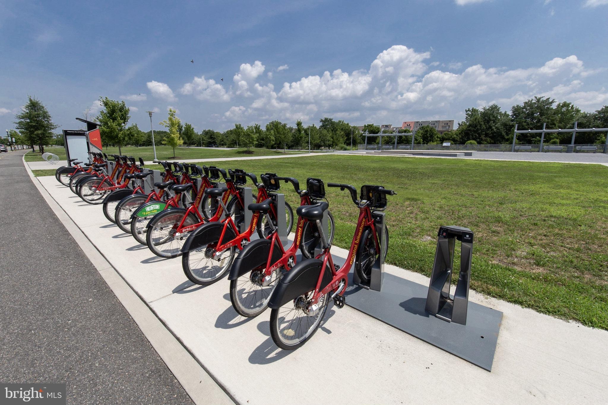 2117 RICHMOND HWY #102