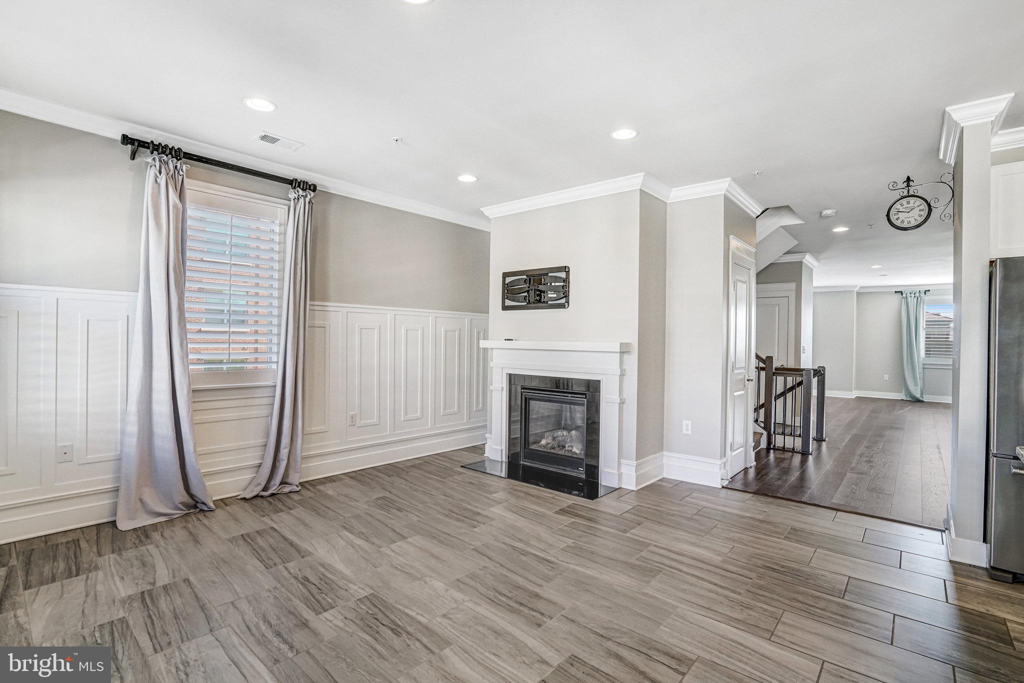 621 BLUEMONT AVE