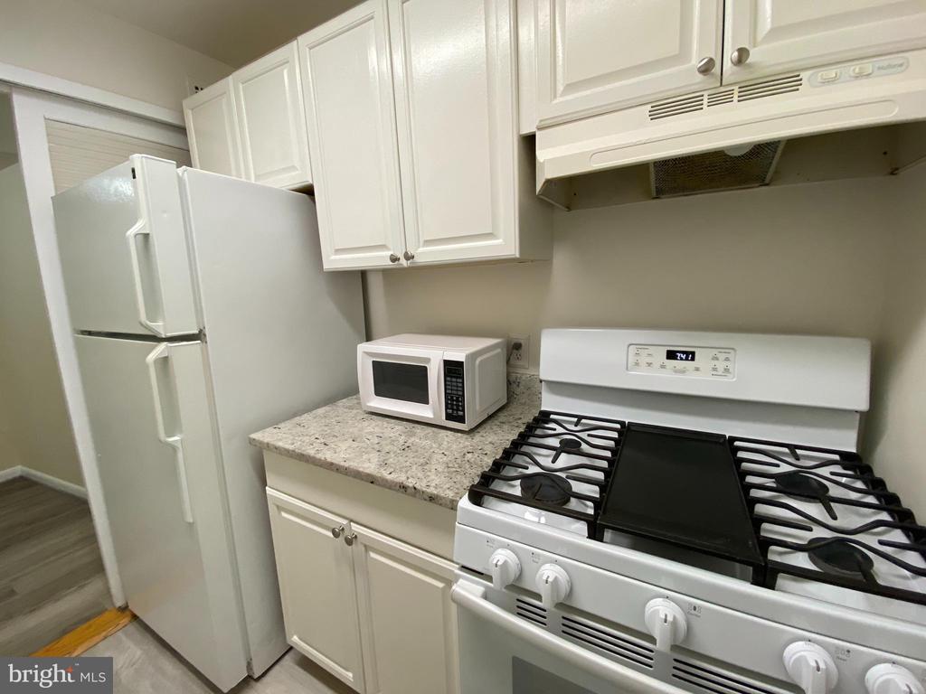 301 N BEAUREGARD STREET N Unit: 122