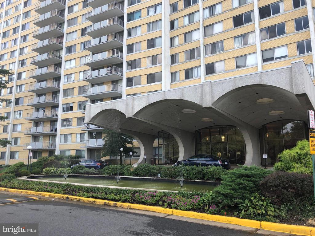 301 N BEAUREGARD STREET N Unit: 122