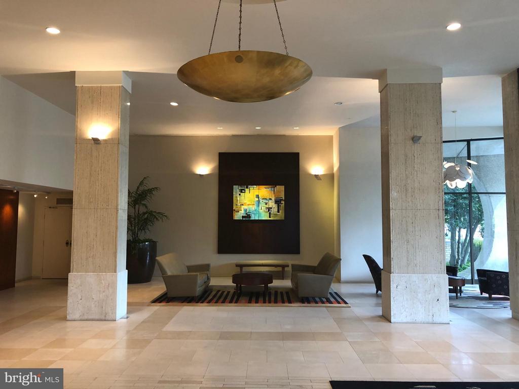 301 N BEAUREGARD STREET N Unit: 122