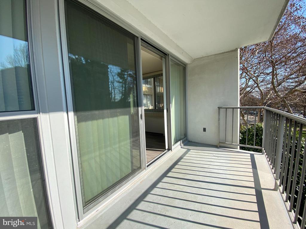 301 N BEAUREGARD STREET N Unit: 122