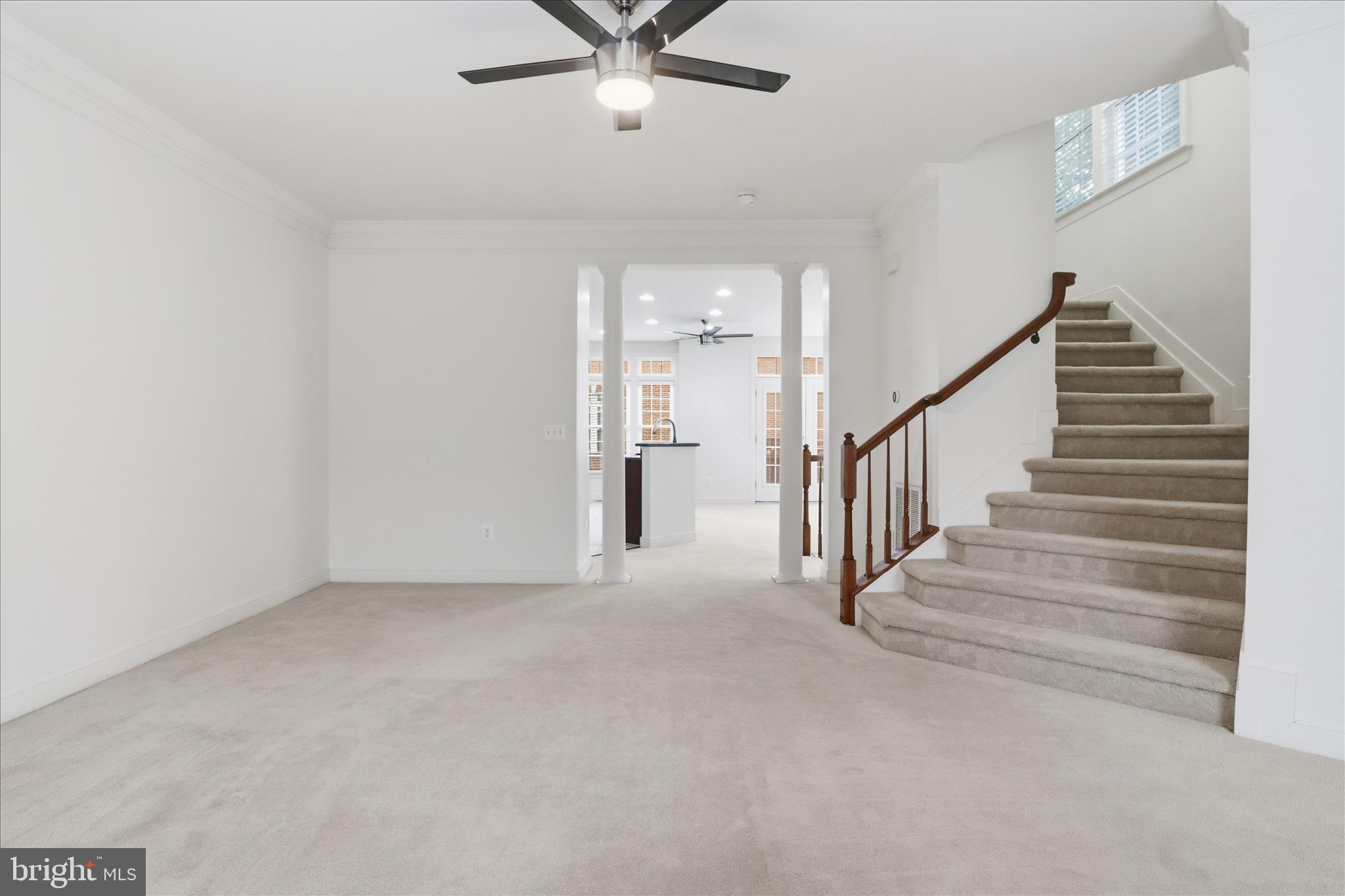 918 HARRISON CIRCLE