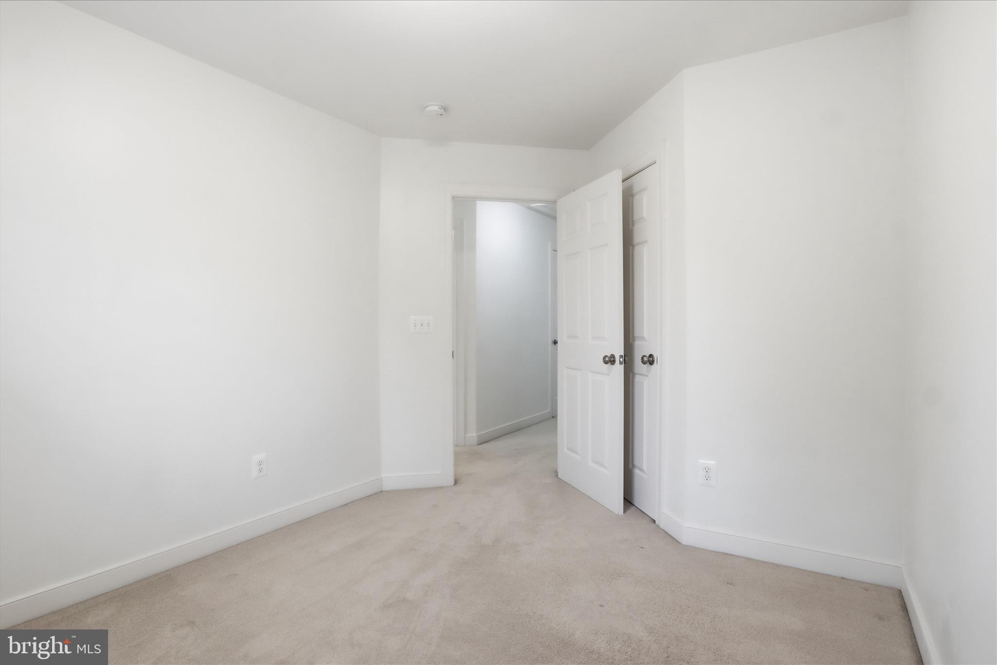 918 HARRISON CIRCLE