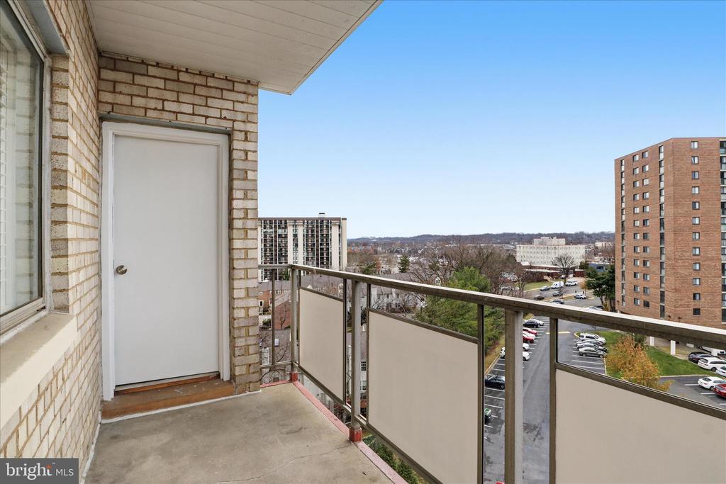 5340 HOLMES RUN PARKWAY Unit: 904
