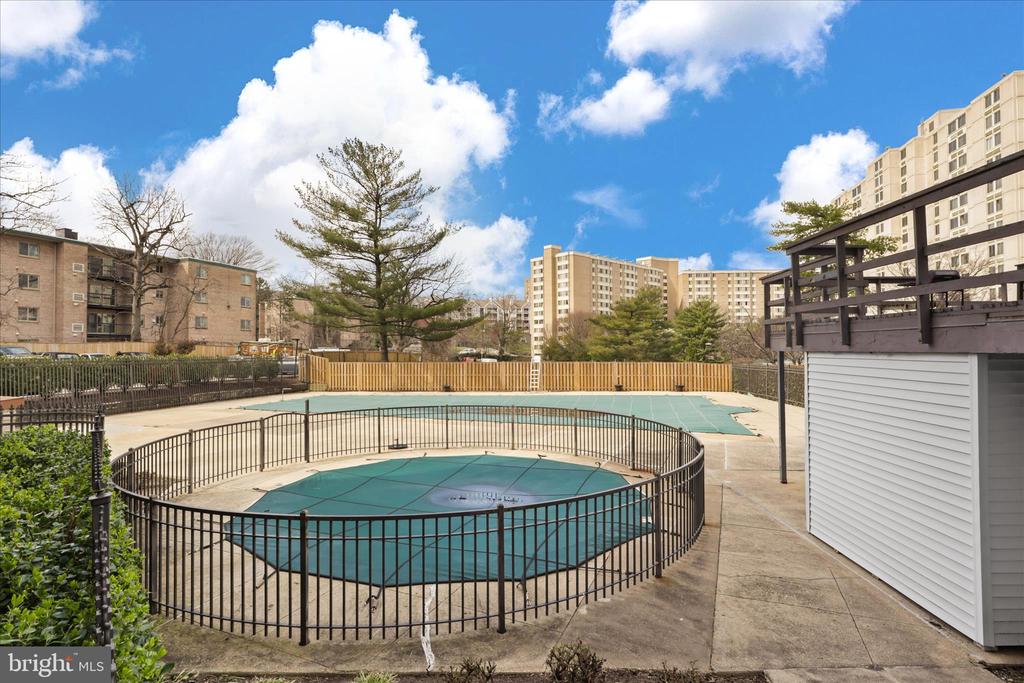 5340 HOLMES RUN PARKWAY Unit: 904