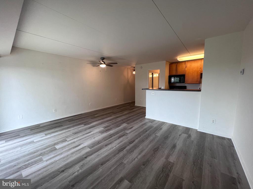 75 S REYNOLDS STREET Unit: 304