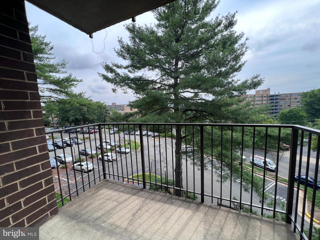 75 S REYNOLDS STREET Unit: 304