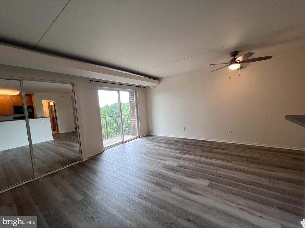 75 S REYNOLDS STREET Unit: 304