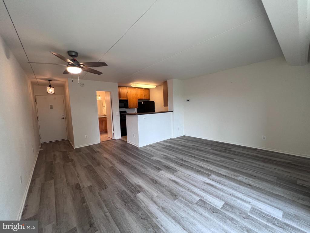 75 S REYNOLDS STREET Unit: 304