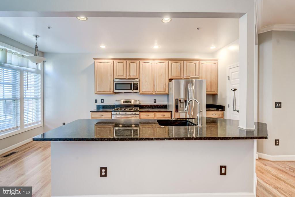 5820 PEARSON LANE