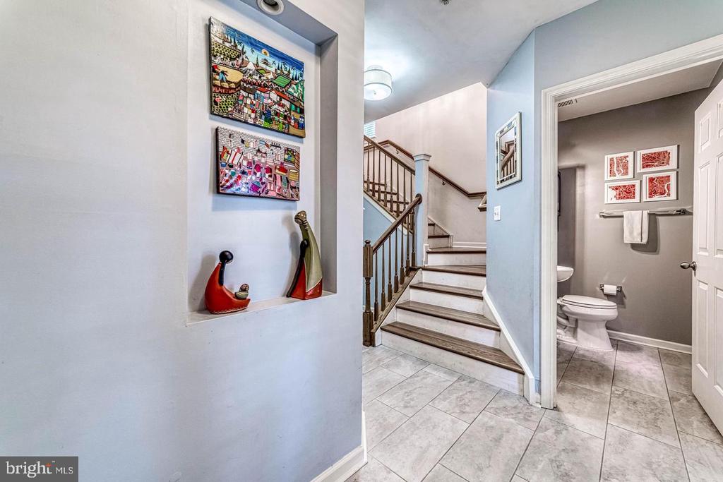 5807 PEARSON LANE