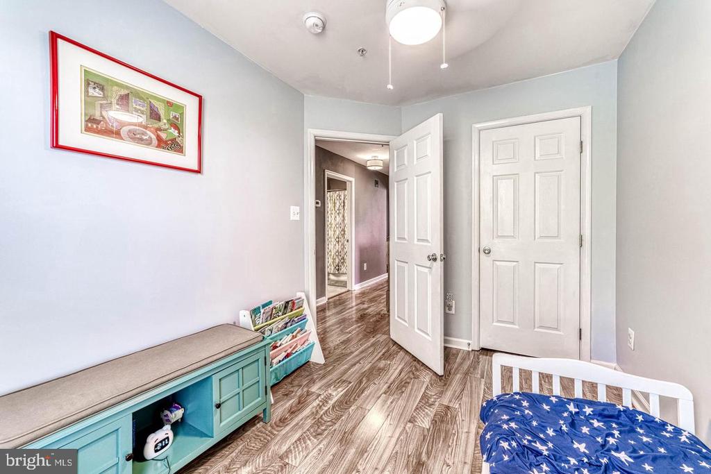 5807 PEARSON LANE
