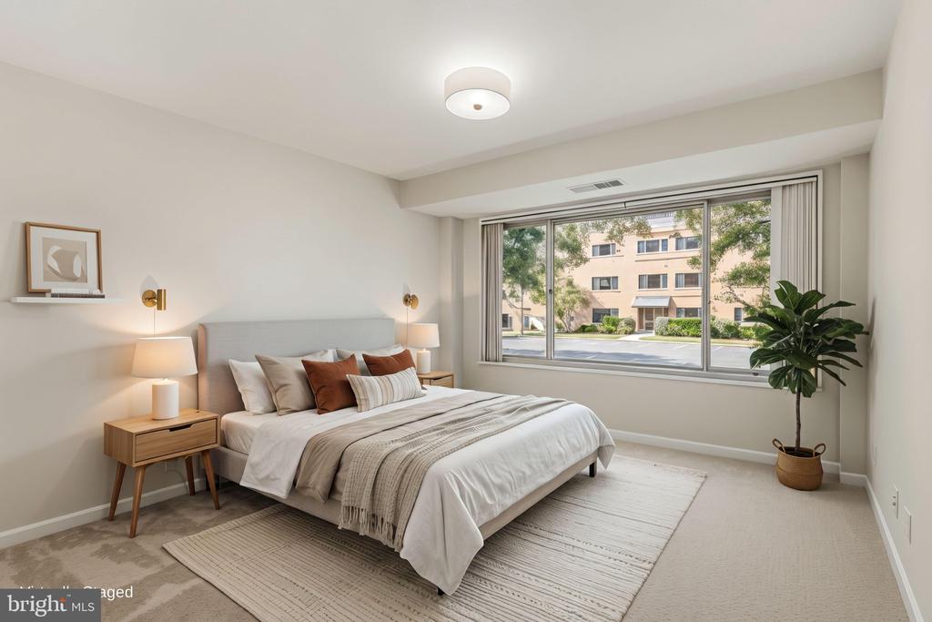 10570 MAIN STREET 302