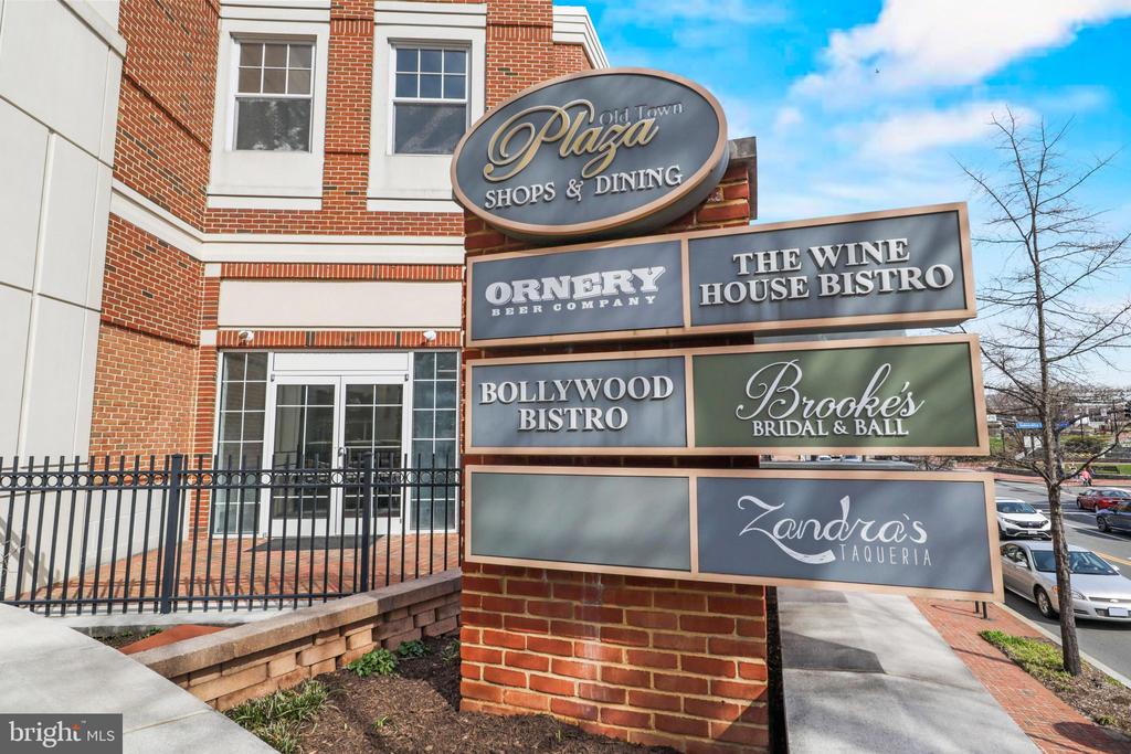 10570 MAIN STREET 302