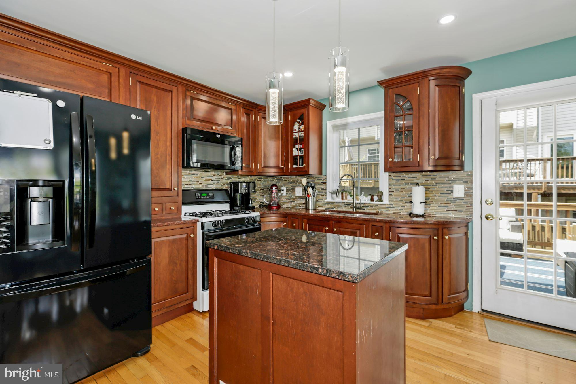 6350 ANDREW MATTHEW TER