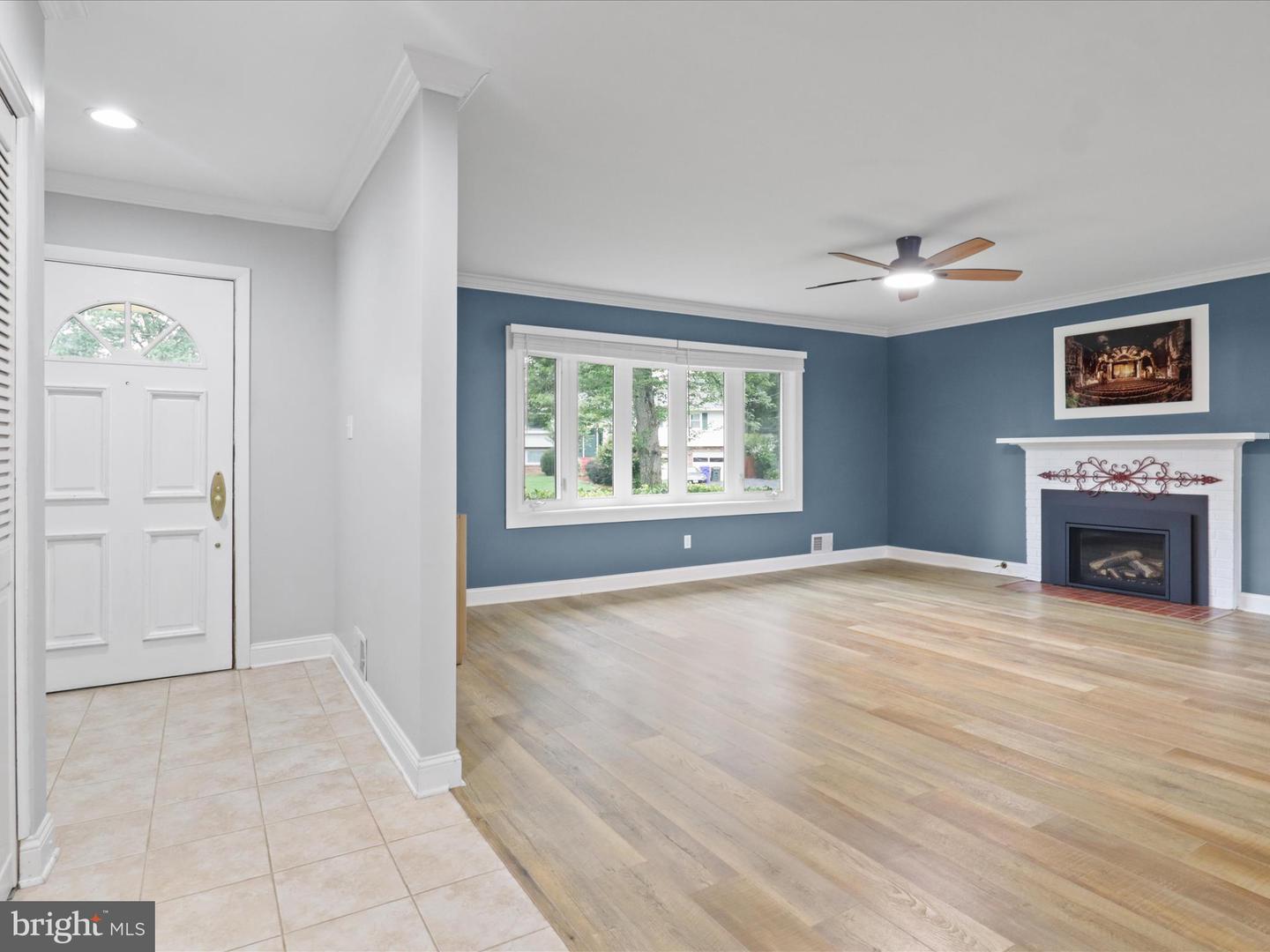 8323 Blowing Rock Rd
