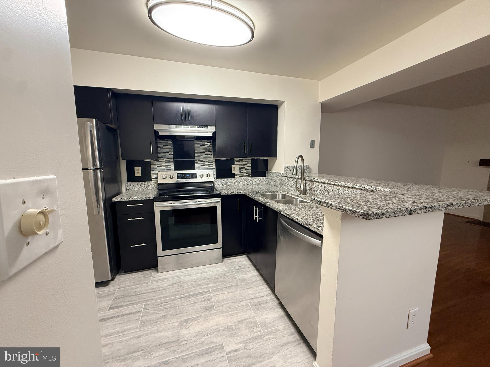 6004 CURTIER DRIVE D D