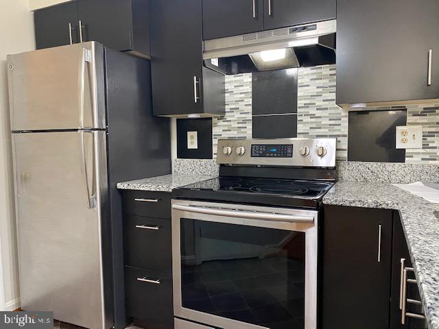 6004 CURTIER DRIVE D D