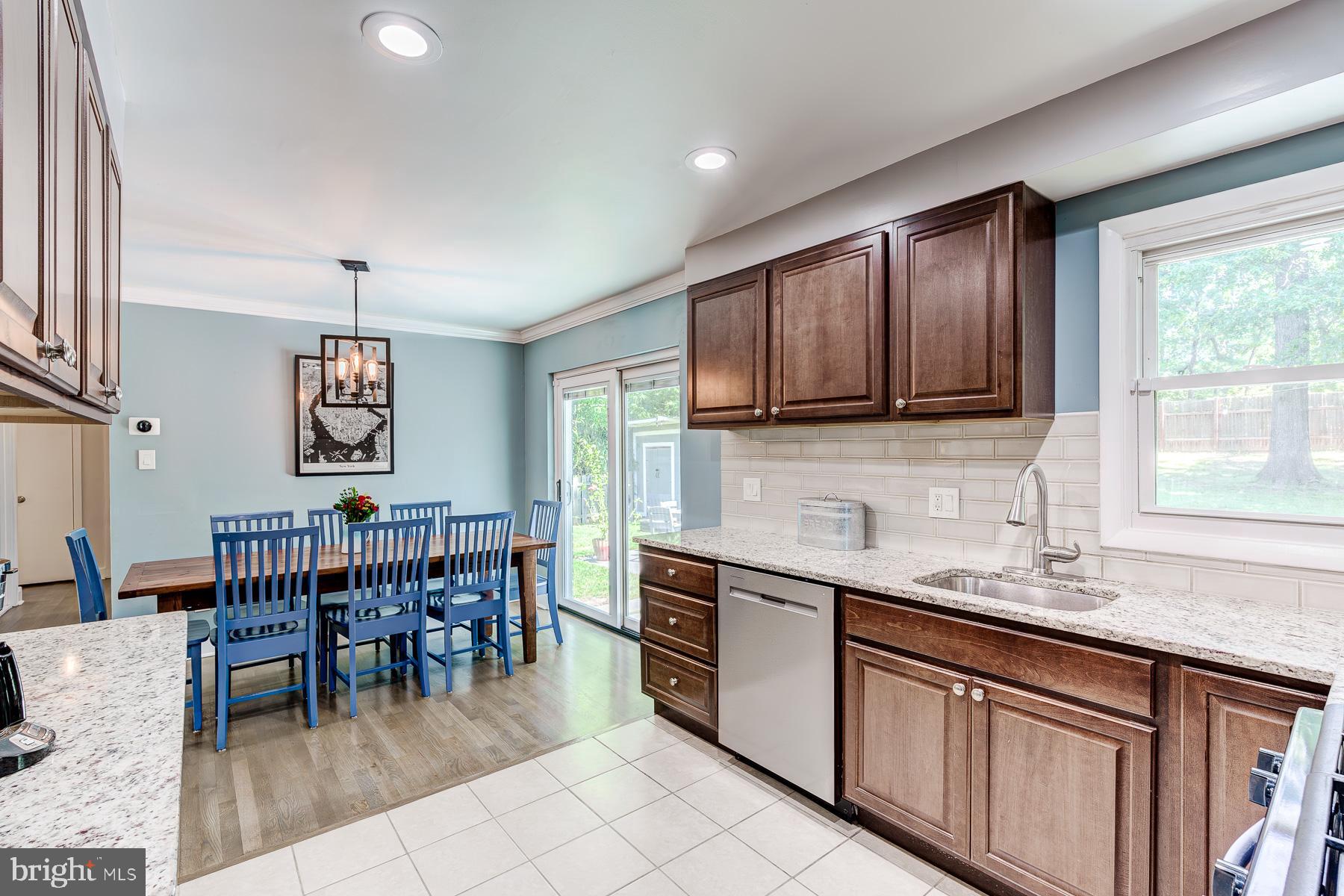 7806 JANSEN DRIVE