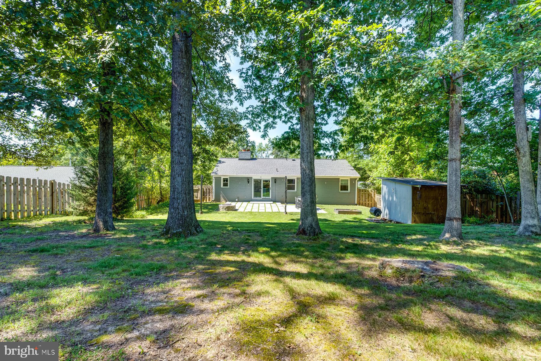7806 JANSEN DRIVE