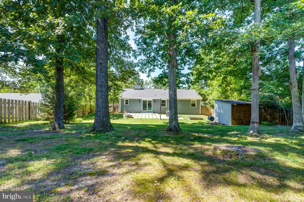 7806 JANSEN DRIVE