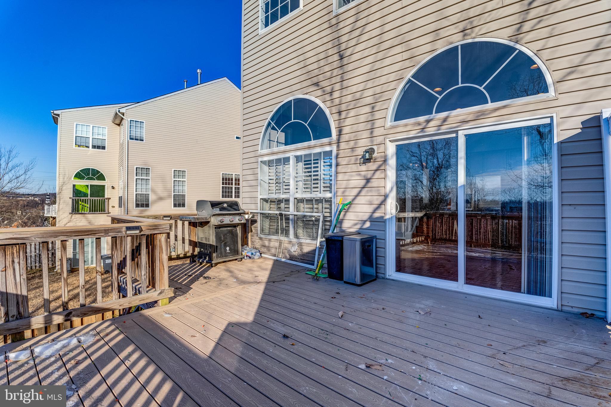 2396 BATTERY HILL CIR