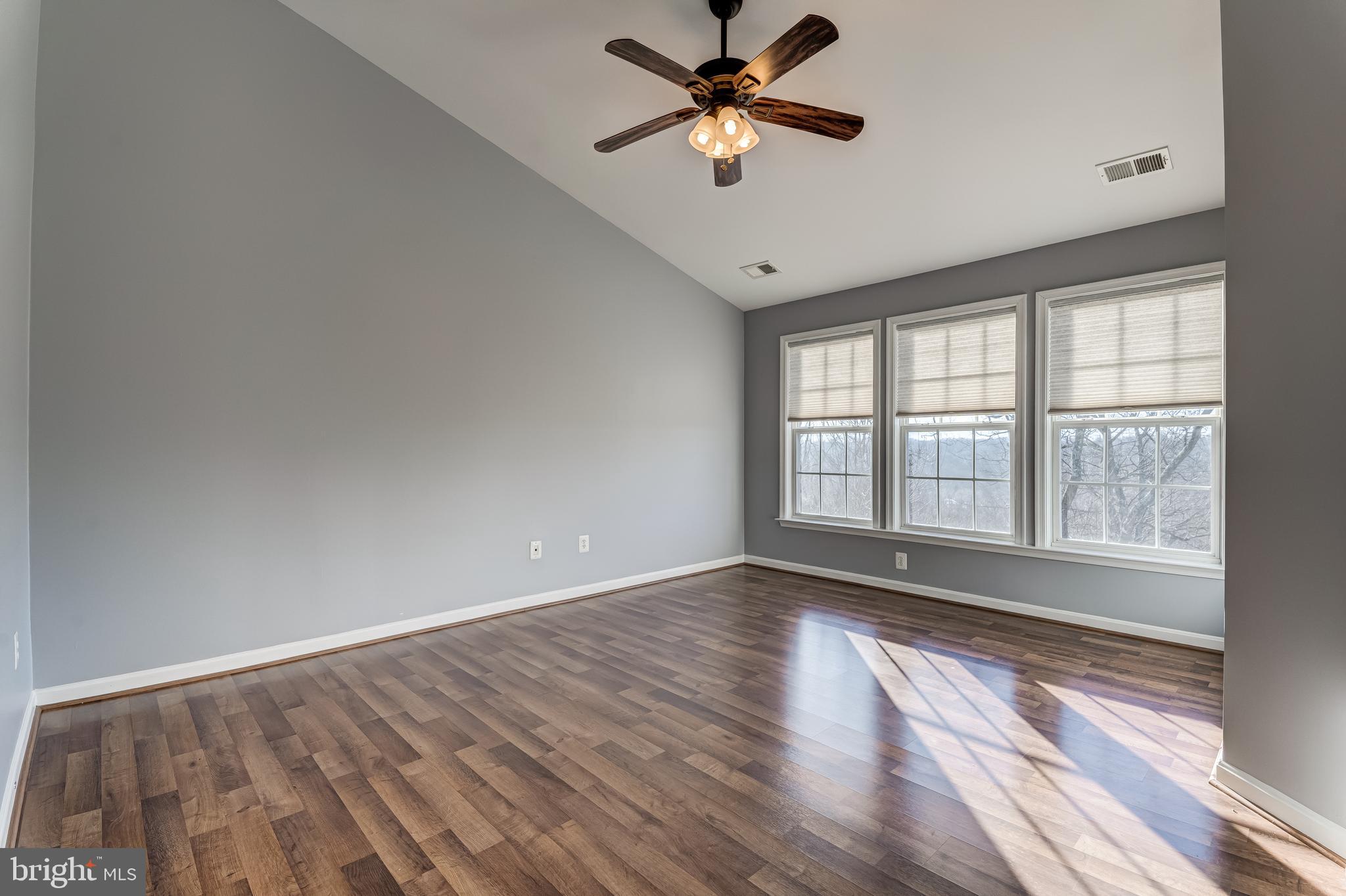 2396 BATTERY HILL CIR