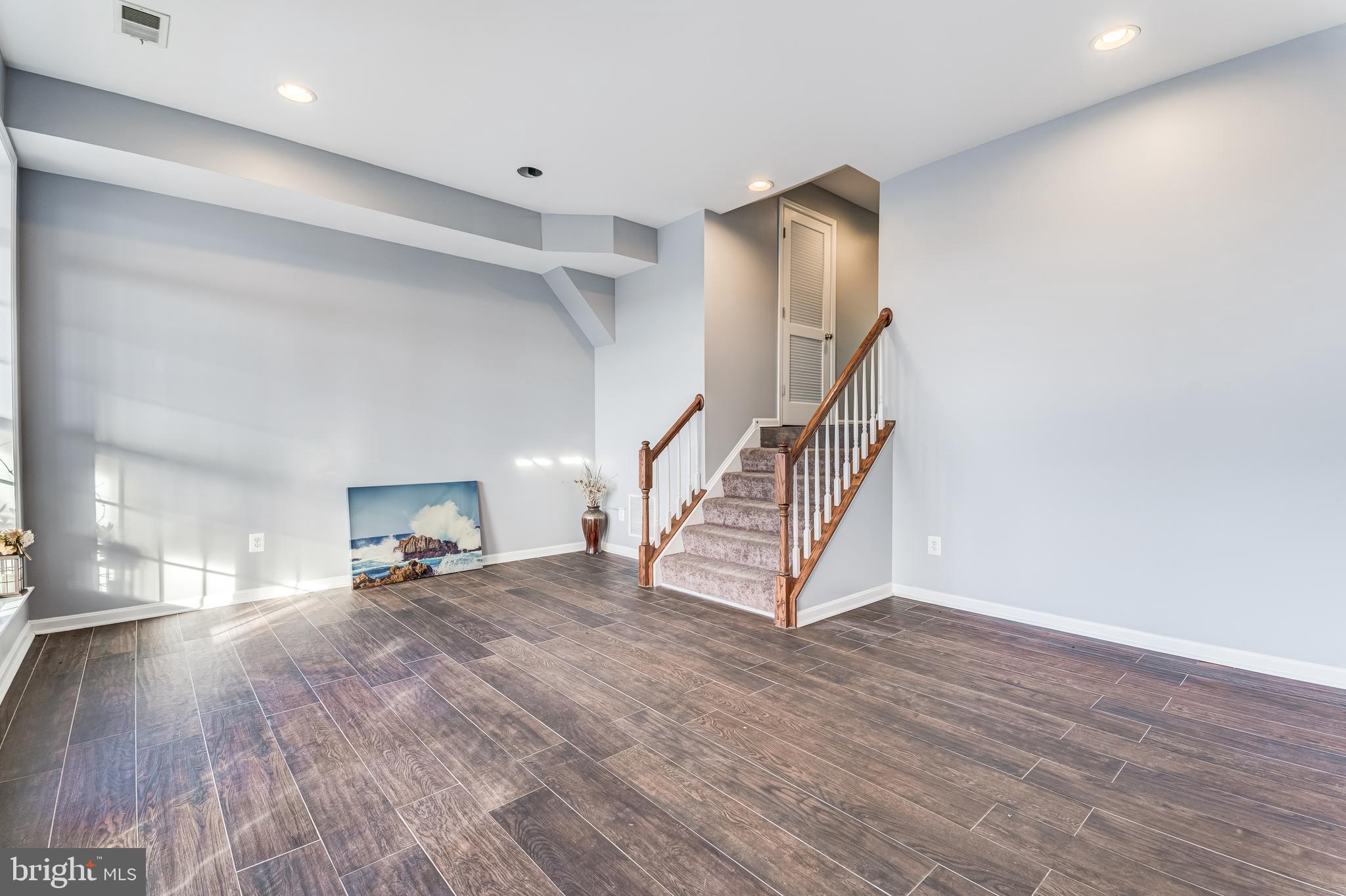 2396 BATTERY HILL CIR