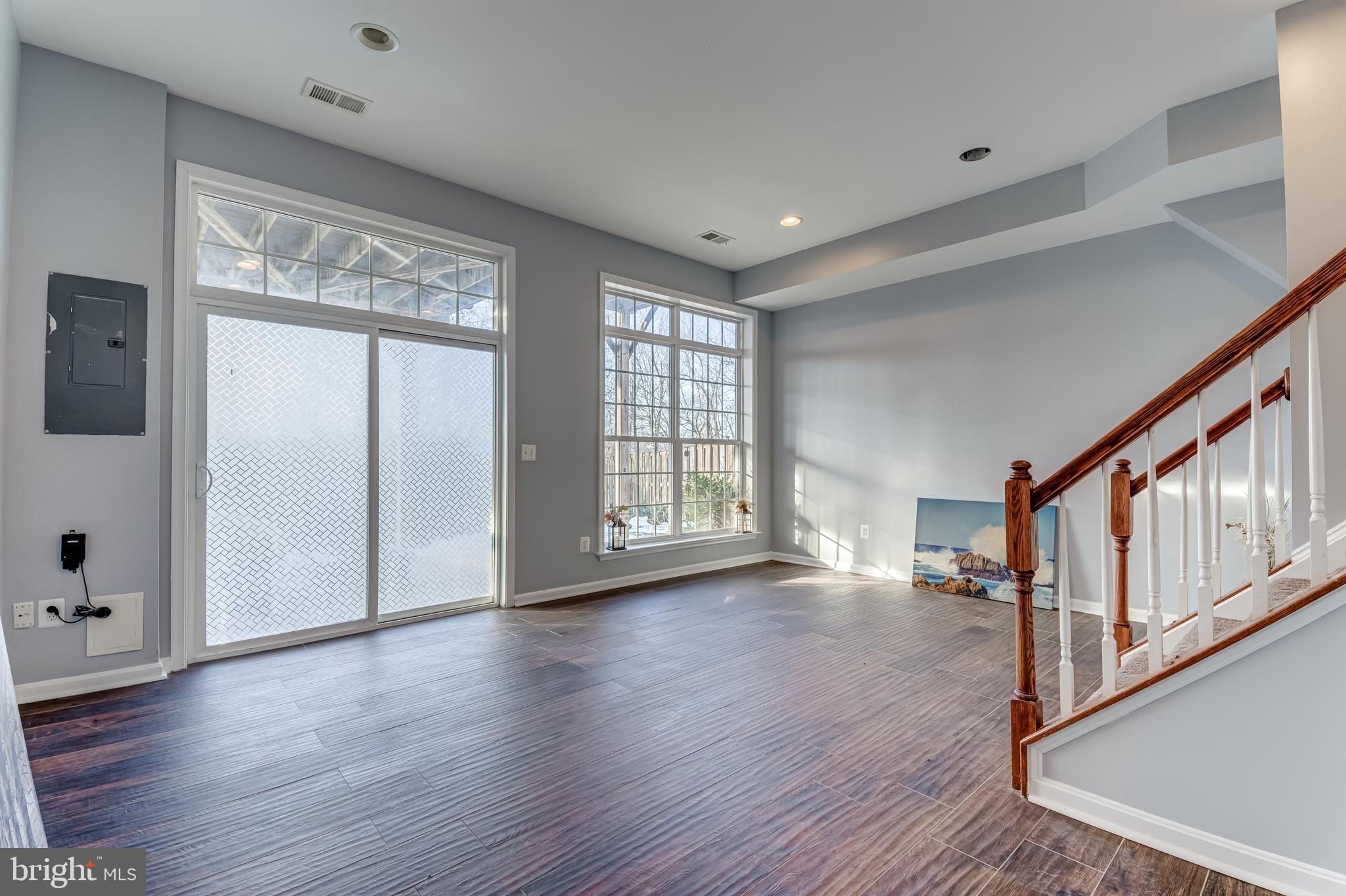 2396 BATTERY HILL CIR