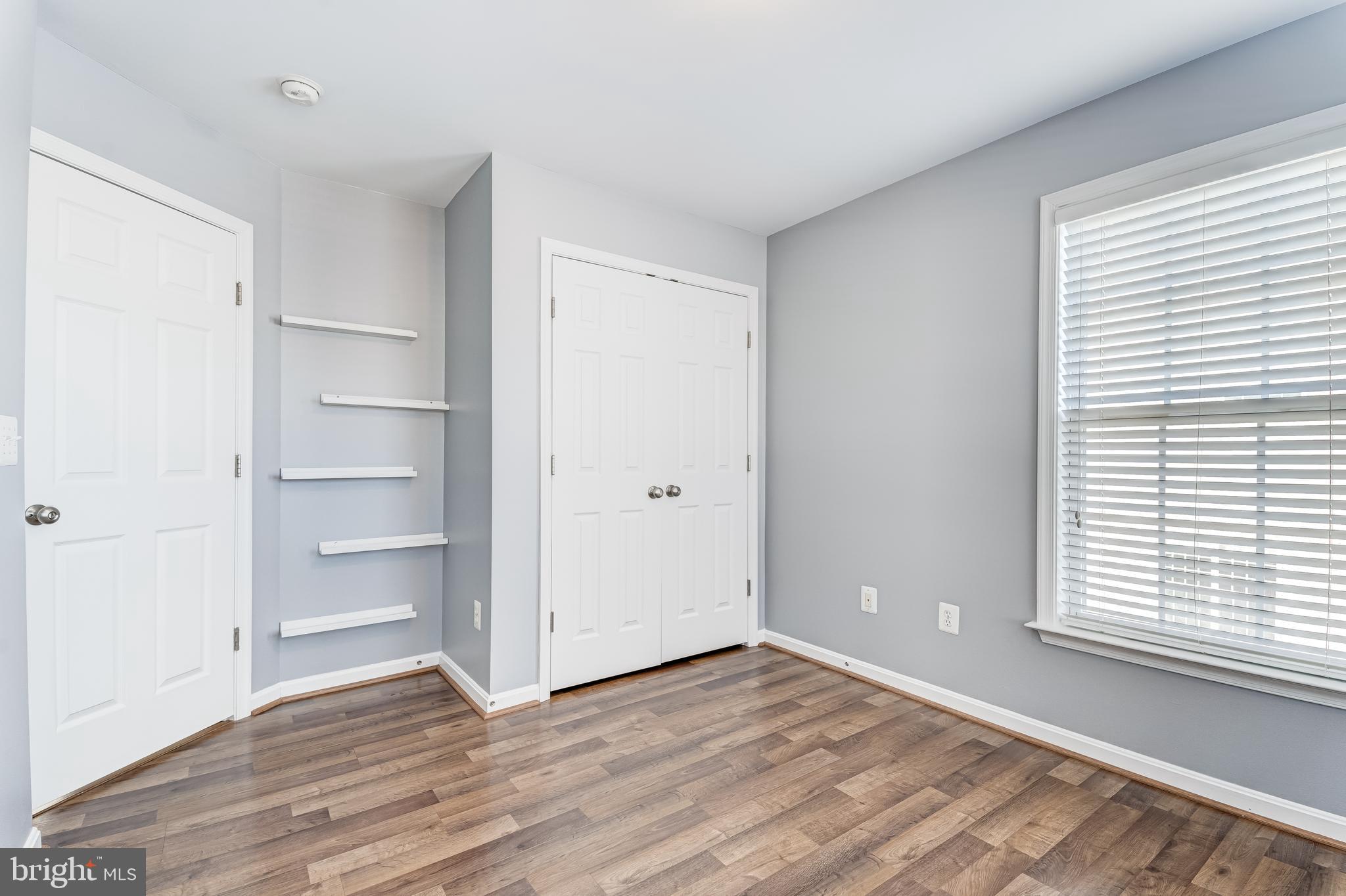 2396 BATTERY HILL CIR