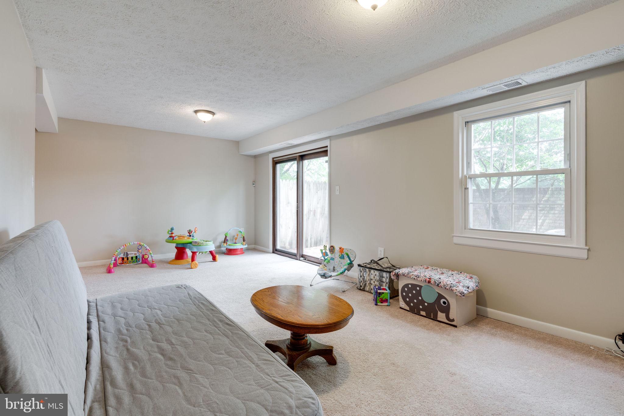12707 HARBORVIEW COURT