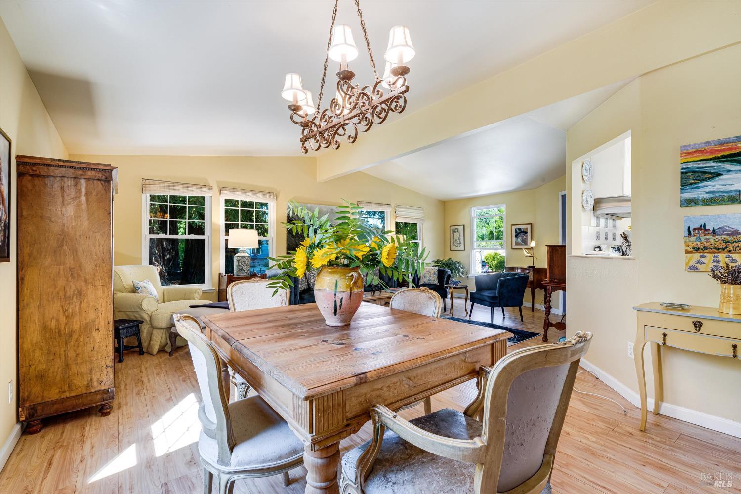39 Laguna Seca Ct