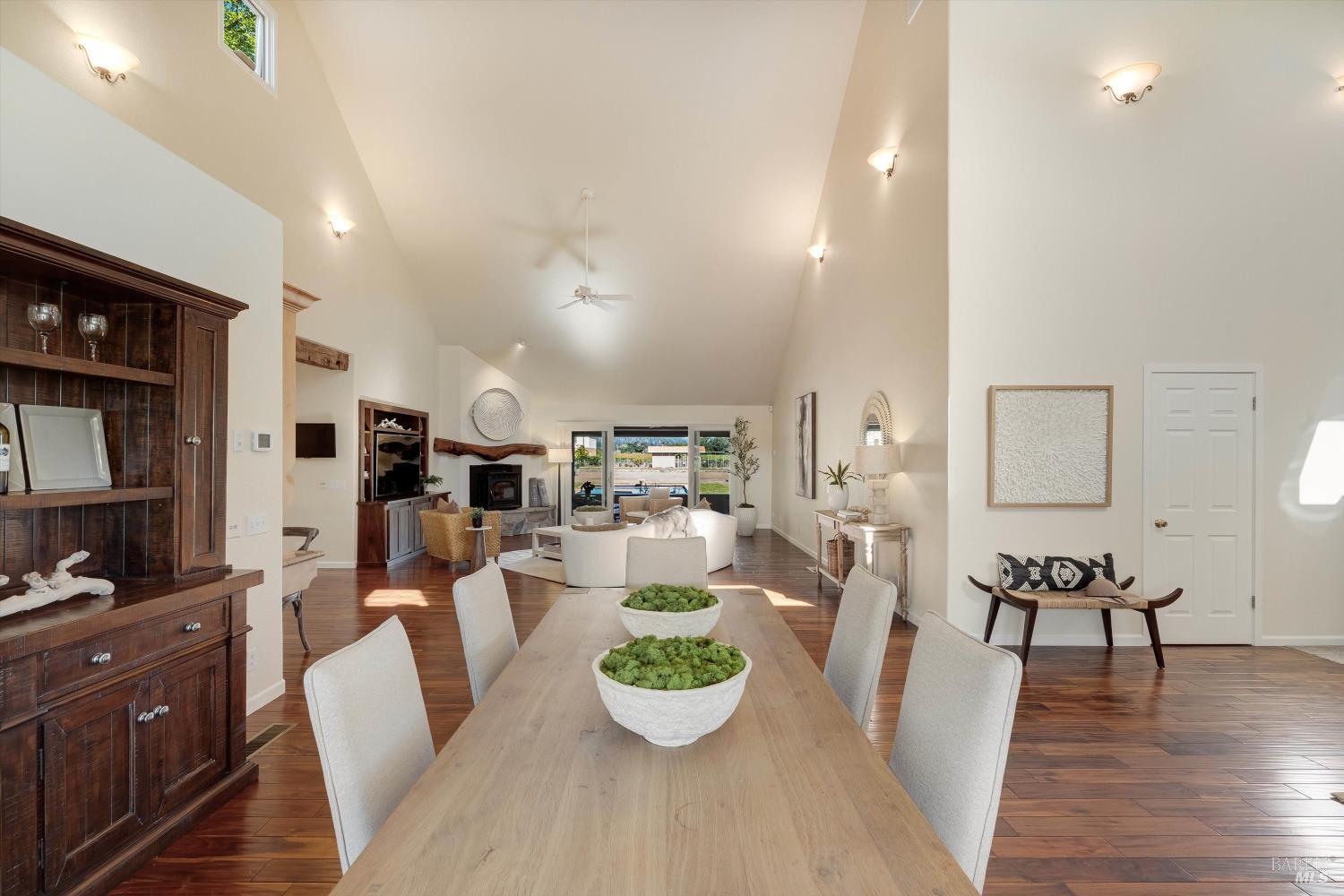 466 Pratt Avenue