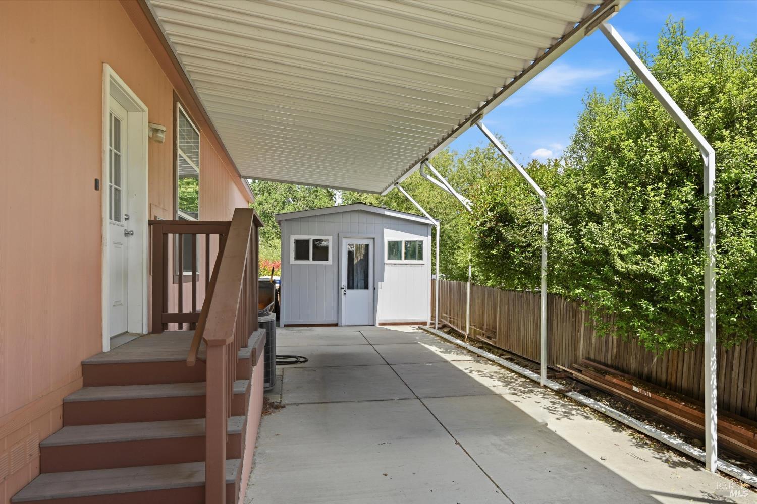 79 Iris Drive