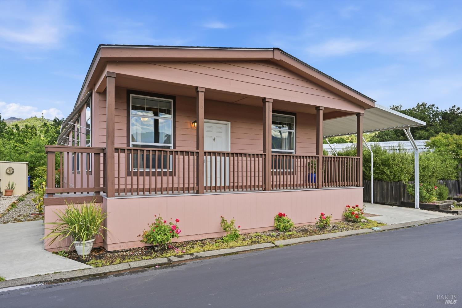79 Iris Drive