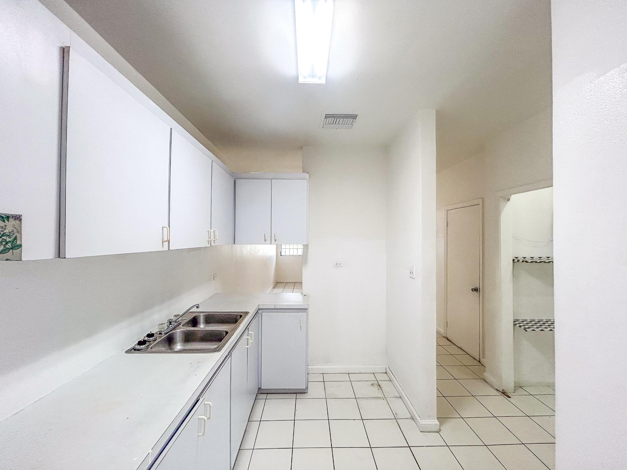 MANDINGO ALLEY, FOX HILL Unit: 2