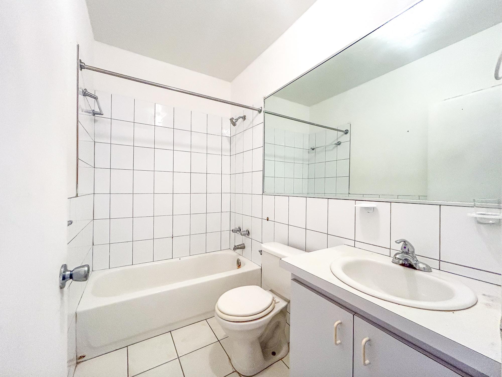 MANDINGO ALLEY, FOX HILL Unit: 2