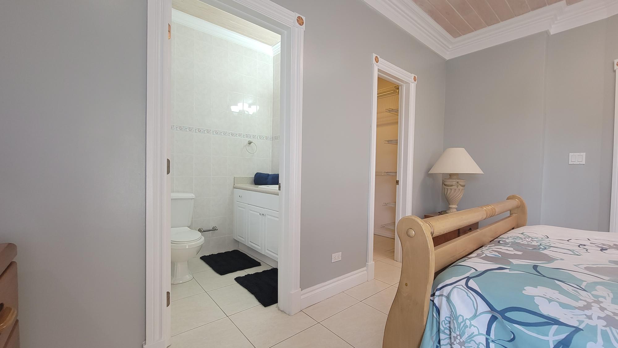 140 CORAL HARBOUR ROAD Unit: B