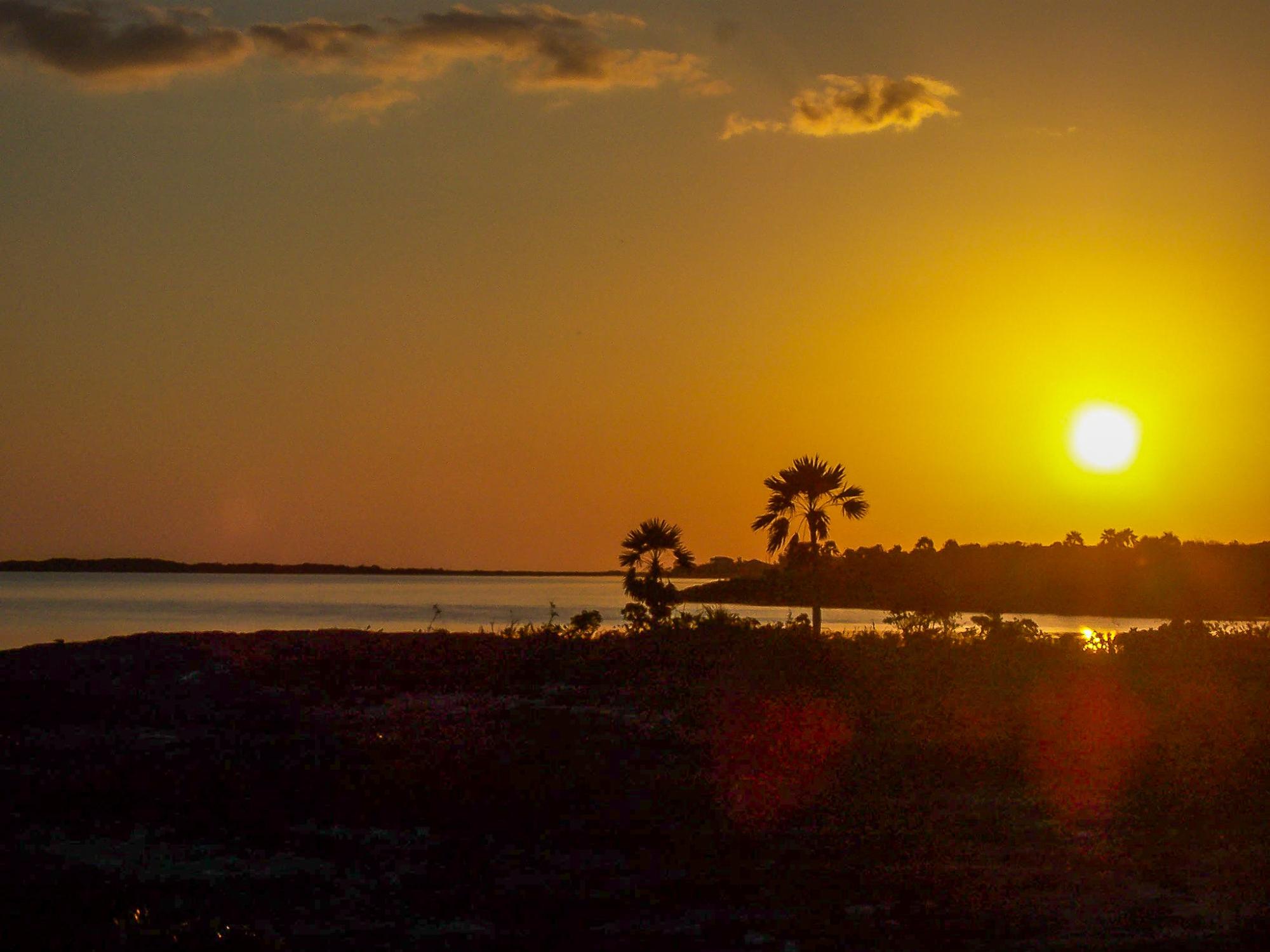 19478 BAHAMA SOUND 12A