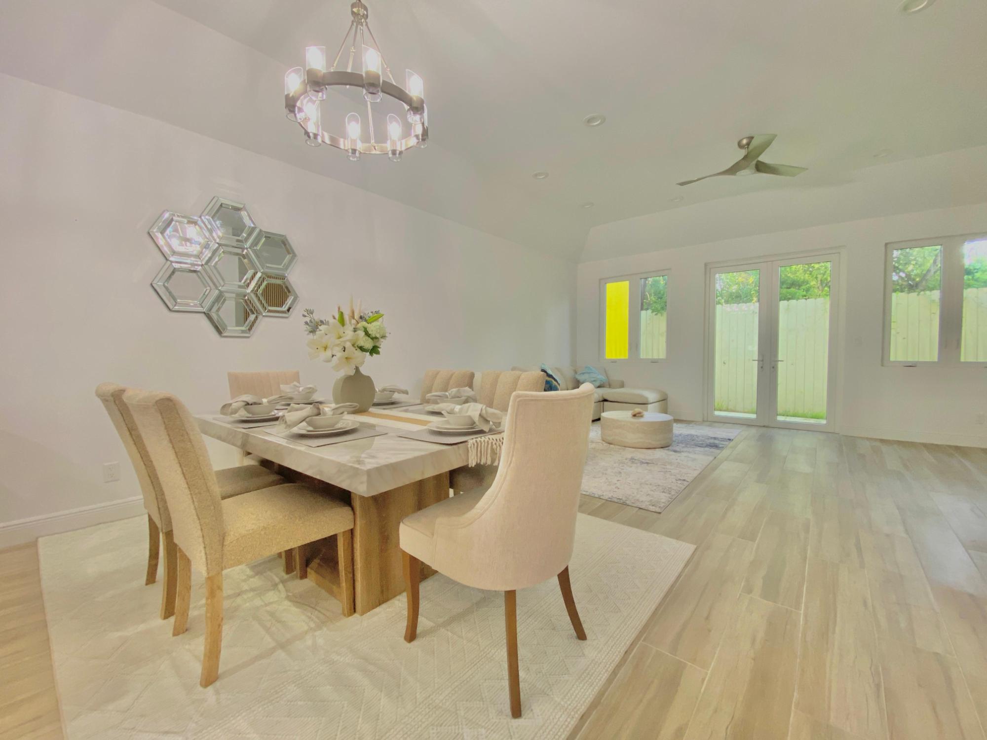 DUNMORE COURT Unit: 7