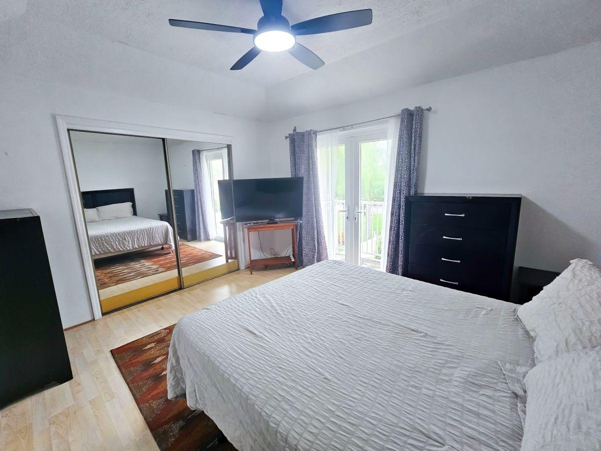 ROYAL PALM COURT Unit: 1