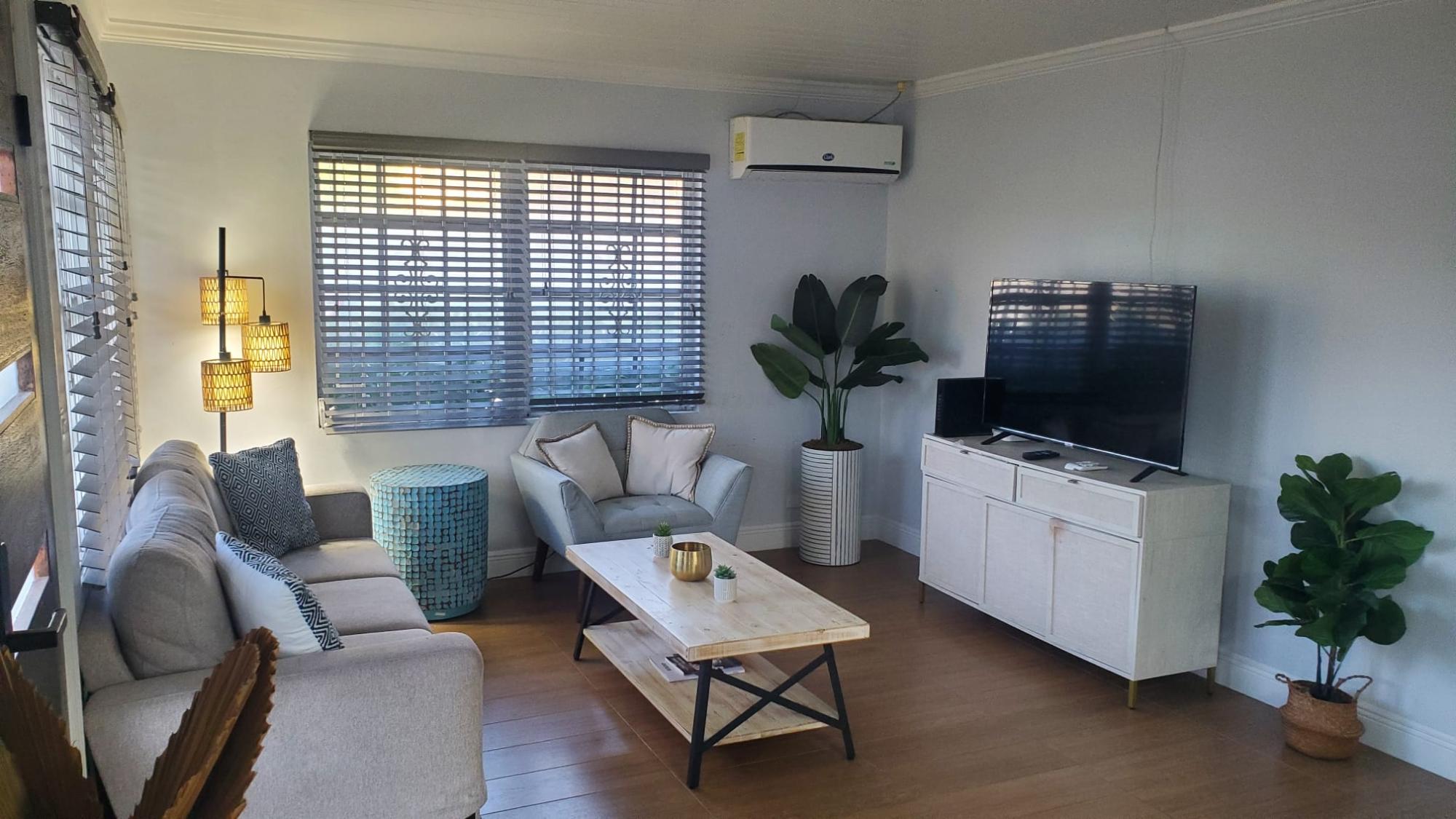 BENSON CRESCENT Unit: 1