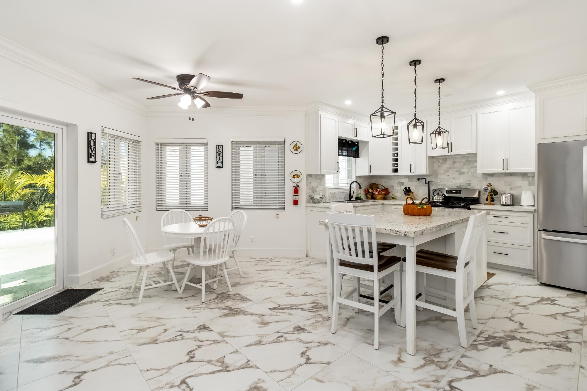 62 DRAGON FLY DRIVE Unit: 2