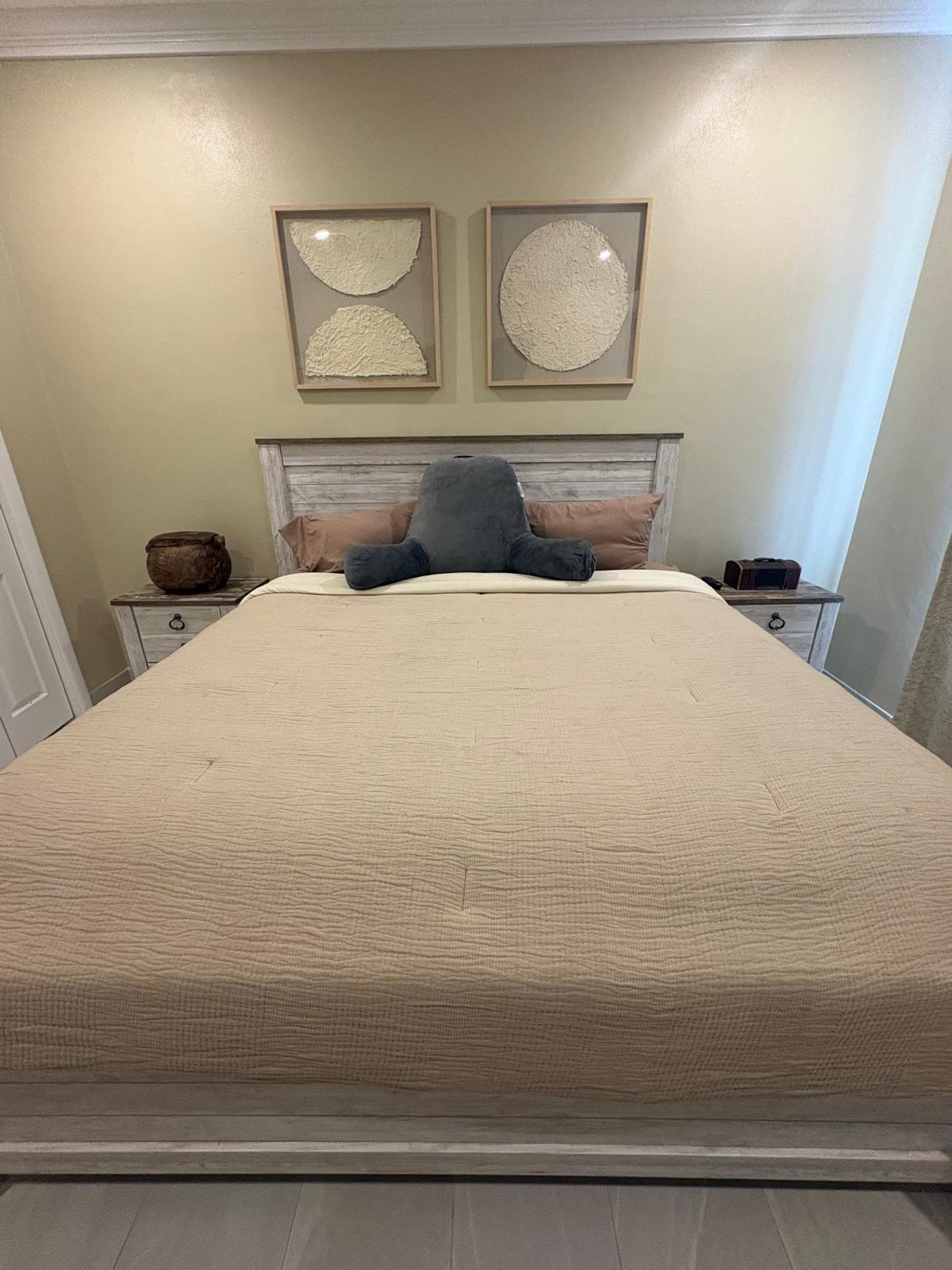 Number 7 BLENHEIM ROAD, STAPLEDON Unit: Unit 1